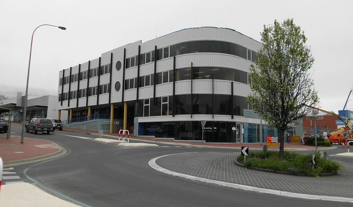 Photo: Murray Bridge office building